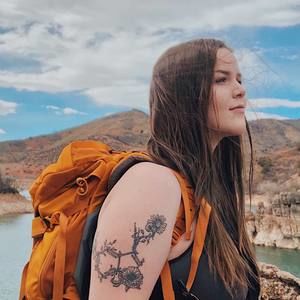 Meet your Posher, Hannah